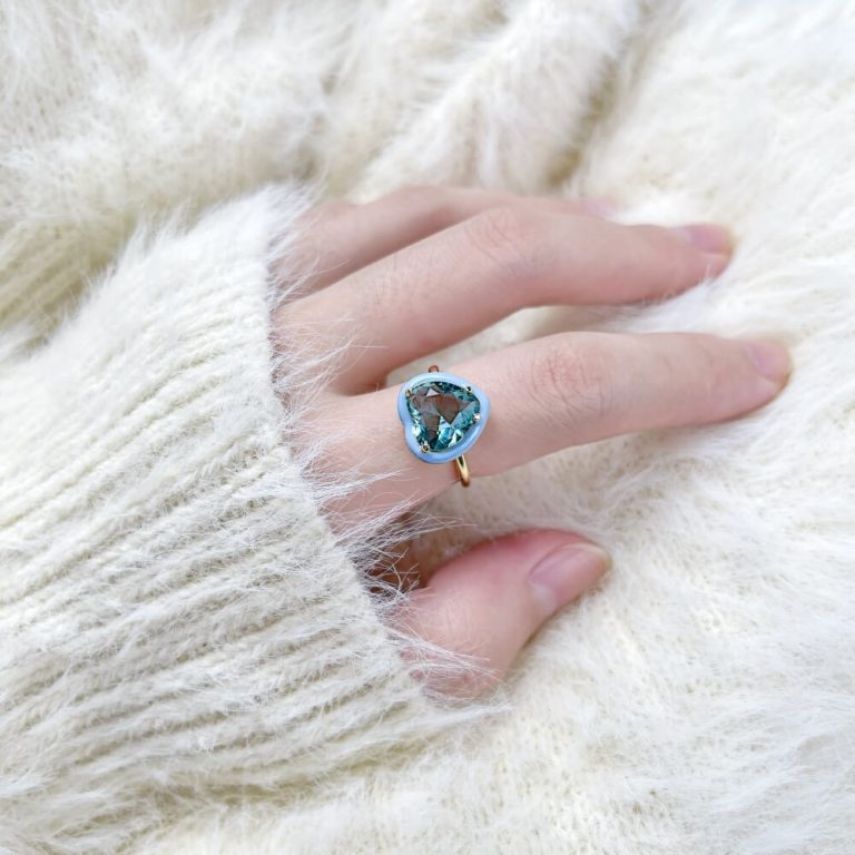 Fresh Single 5A Heart-Cut Zirconia Ring with Droplet Frame Aquamarine Blue main-2 DY120114-S-G-LB
