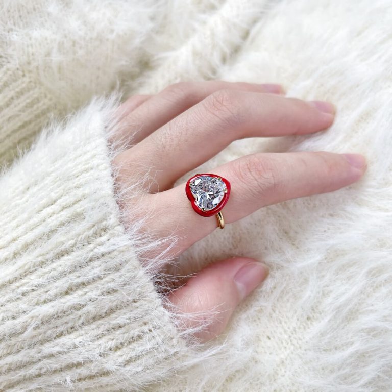 Fresh Single 5A Heart-Cut Zirconia Ring with Droplet Frame diamond white main-2 DY120114-S-G-WH