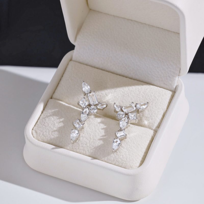 Diamond-Crown-silver-Earrings-DY110289-S-W-WH-(6a)