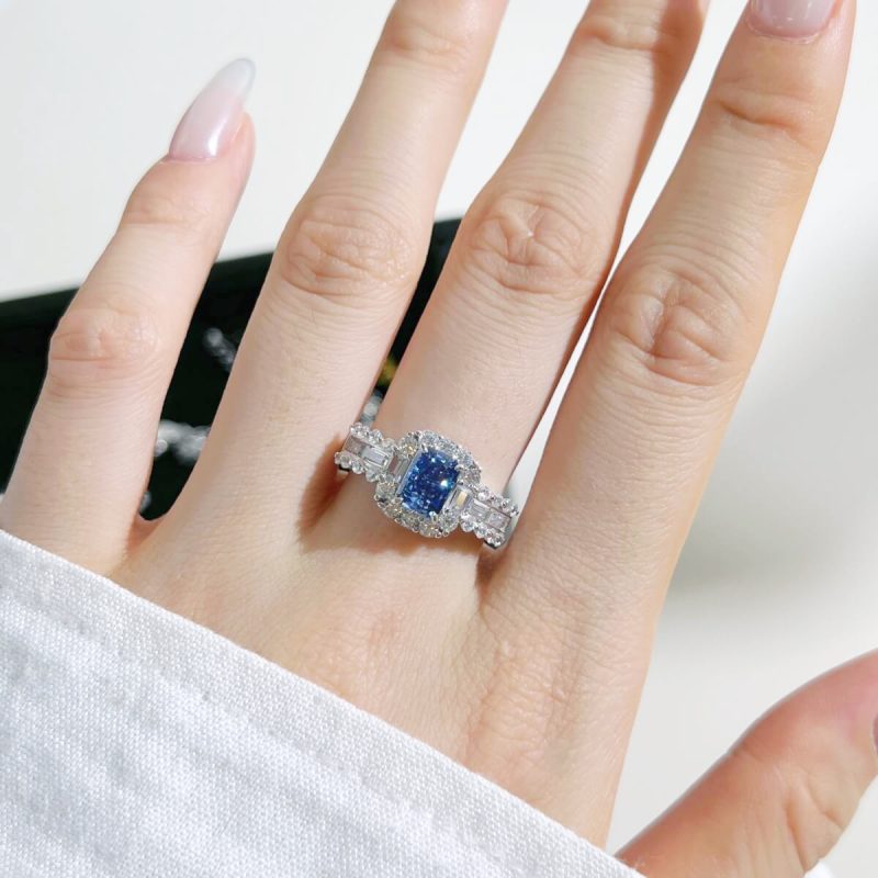 Sapphire-and-Diamond-Encrusted-Sterling-Silver-Ring-DY120787-S-W-BA-(7a)