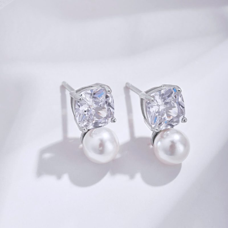 Square-Diamond-Pearl-925-Silver-Stud-Earrings-DY1D0222-S-W-WH-(5a)