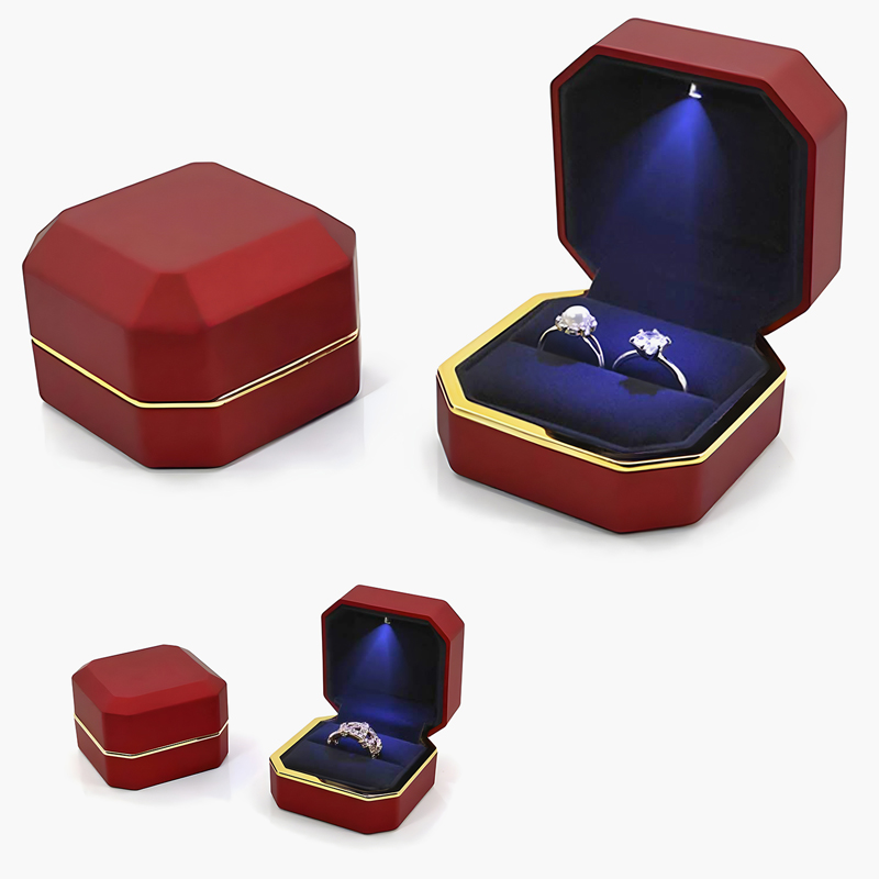 Square-Velvet-Wedding-Ring-Case-red-Other3-Ringbox24881-R-G-L-BL-800